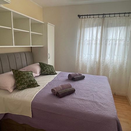 Apartments Angela Biograd Na Moru Εξωτερικό φωτογραφία
