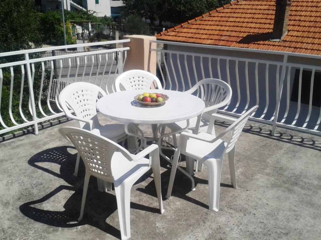 Apartments Angela Biograd Na Moru Εξωτερικό φωτογραφία