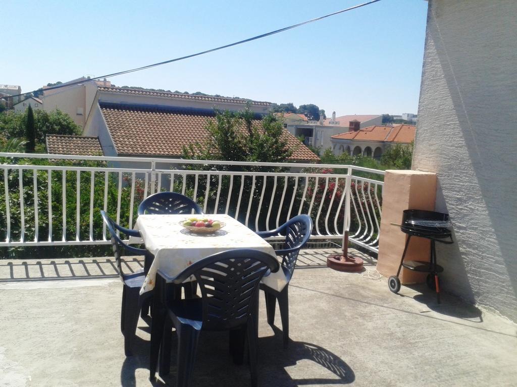 Apartments Angela Biograd Na Moru Εξωτερικό φωτογραφία